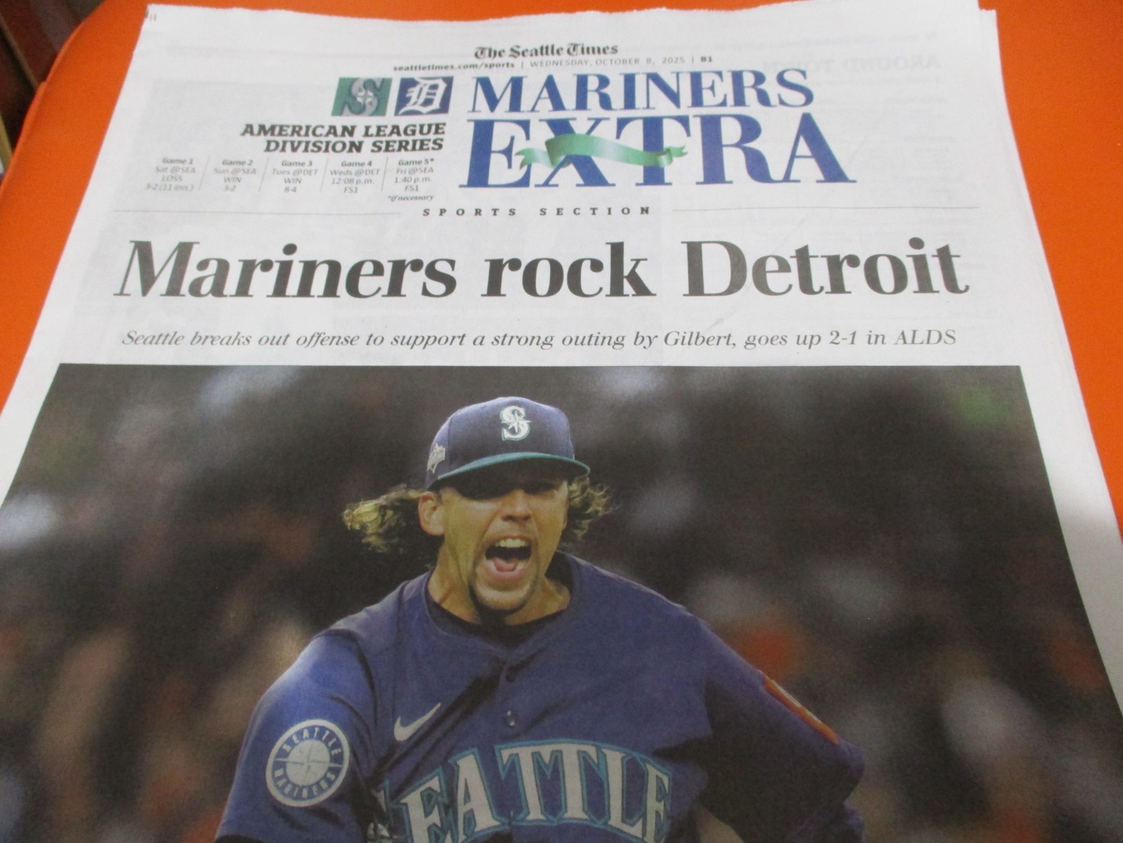 SEATTLE MARINERS 10/08/2025 MLB PLAYOFFS FULL PAPER ALDS GAME 3 WIN CAL #61 (2)