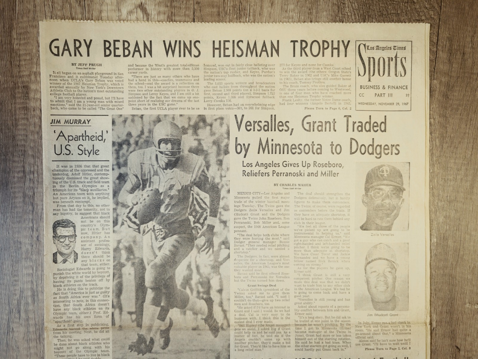 1967 Nov 29: LA Los Angeles Times Gary Beban Wins Heisman! UCLA College Football