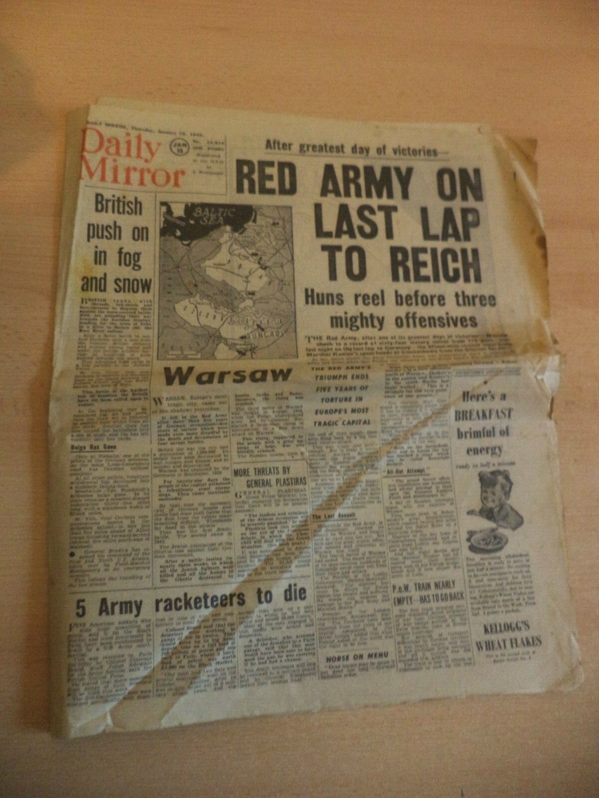 OLD VINTAGE ORIG NEWSPAPER 1940S daily mirror WW2 18 JAN 1945 COURT MARTIAL