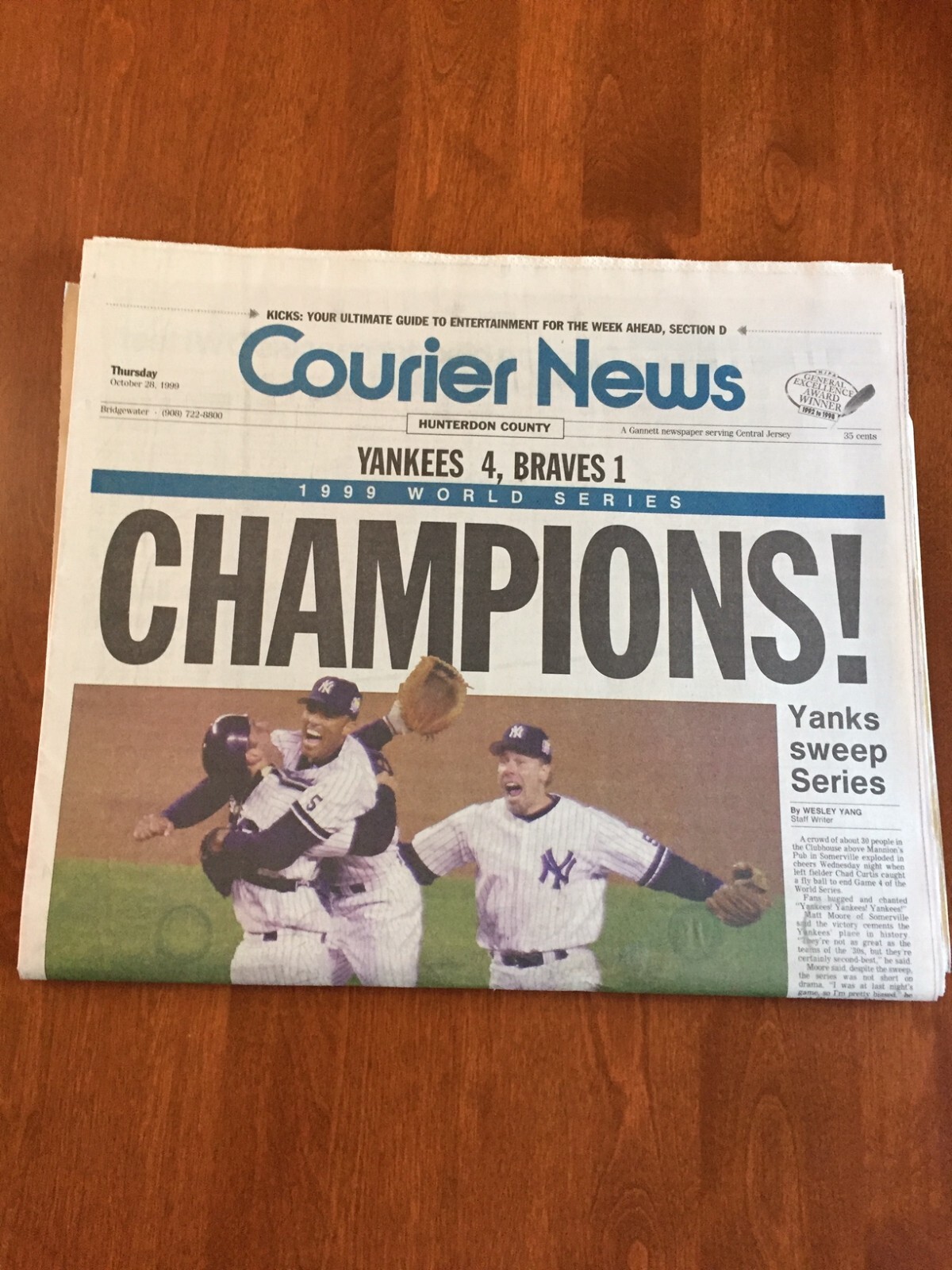 NEW YORK YANKEES 1999 WORLD SERIES CHAMPIONS! COURIER NEWS 10/28/99 NEWSPAPER