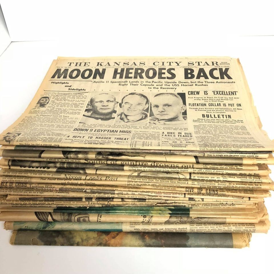 1960 Lot of vintage news papers Apollo 13 Neil Armstrong Kansas City Star