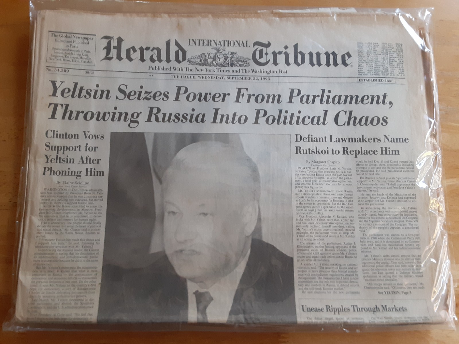 “Yeltsin Siezes Power” – vintage 1993 International Herald Tribune newspaper