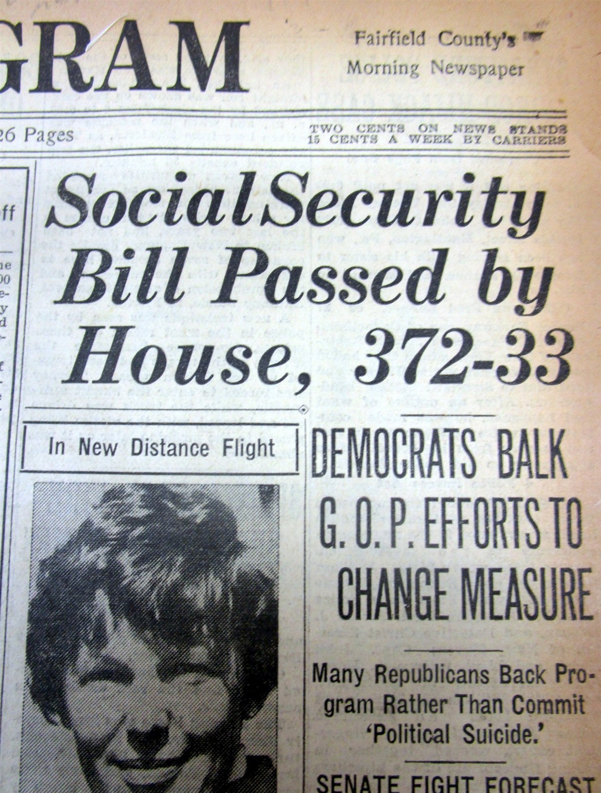 1935 newspaper FRANKLIN D ROOSEVELT SOCIAL SECURITY ACT PASSED byTHE US CONGRESS