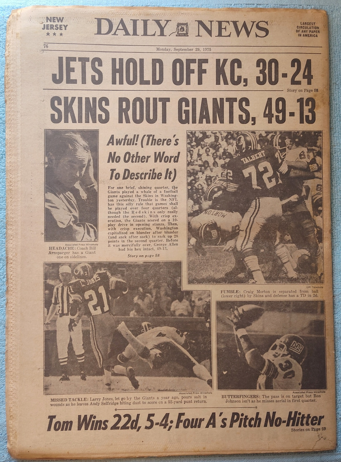 New York Daily News 29 Sept 1975 Plane Crashed in Linden Home Redskins Football+
