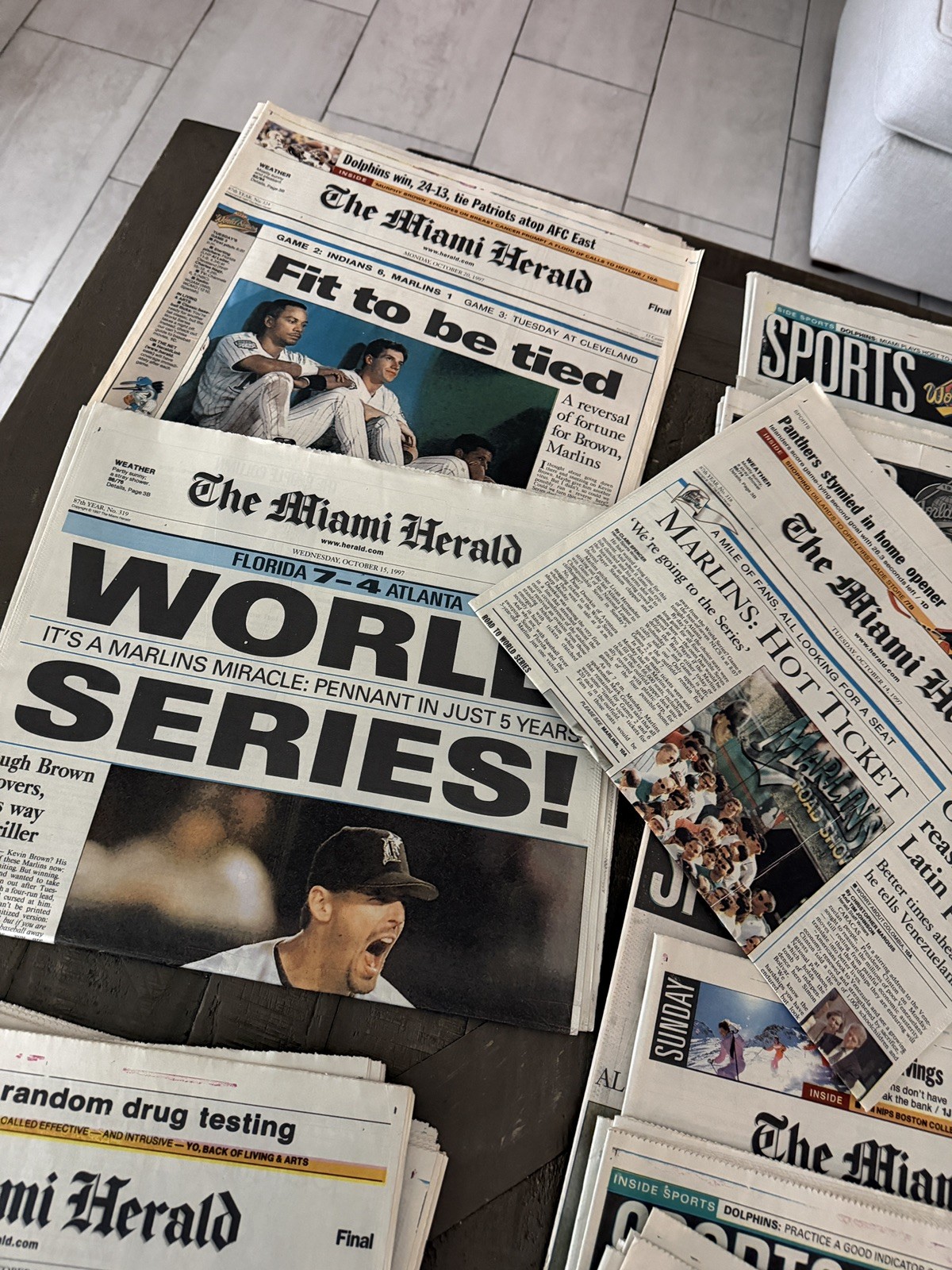 Lot of 17 Florida Marlins World Series Newspaper Headlines Baseball MLB Miami