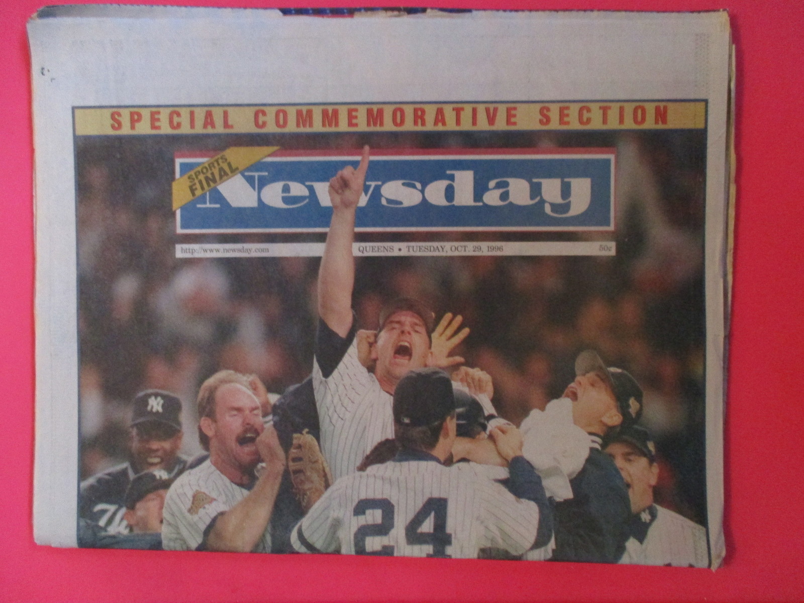 NEW YORK YANKEES WORLD SERIES NEW YORK NEWSDAY NEWSPAPER 10/29/1996 w/ poster