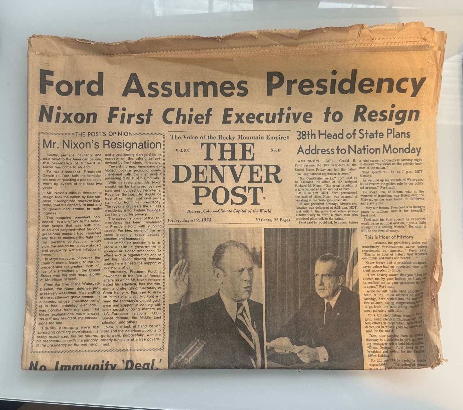 THE DENVER POST August 9 1974 FORD ASSUMES PRESIDENCY NIXON FIRST CHIEF RESIGN