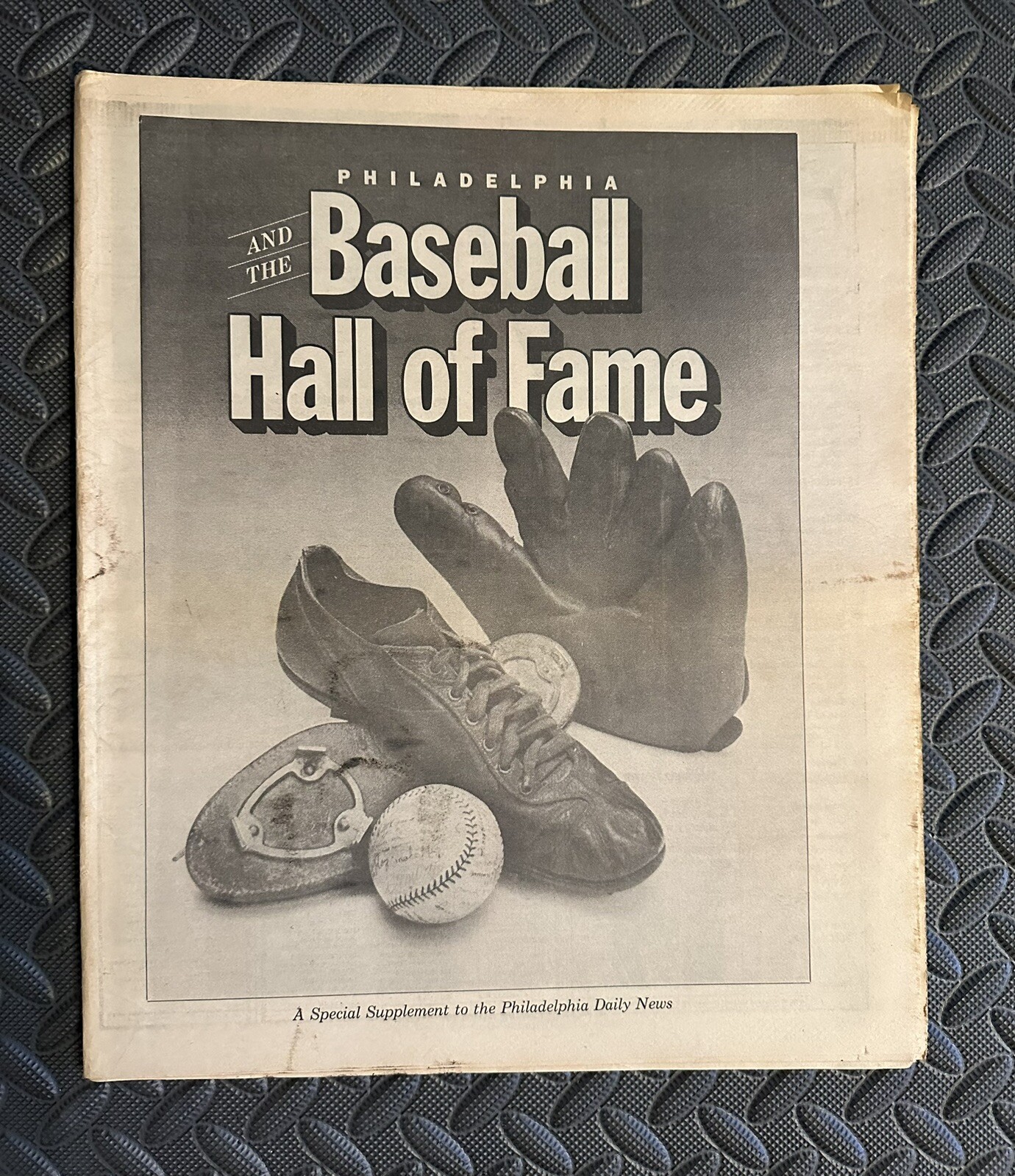 1989 Vintage Daily News PHILADELPHIA BASEBALL & THE HALL OF FAME Supplement