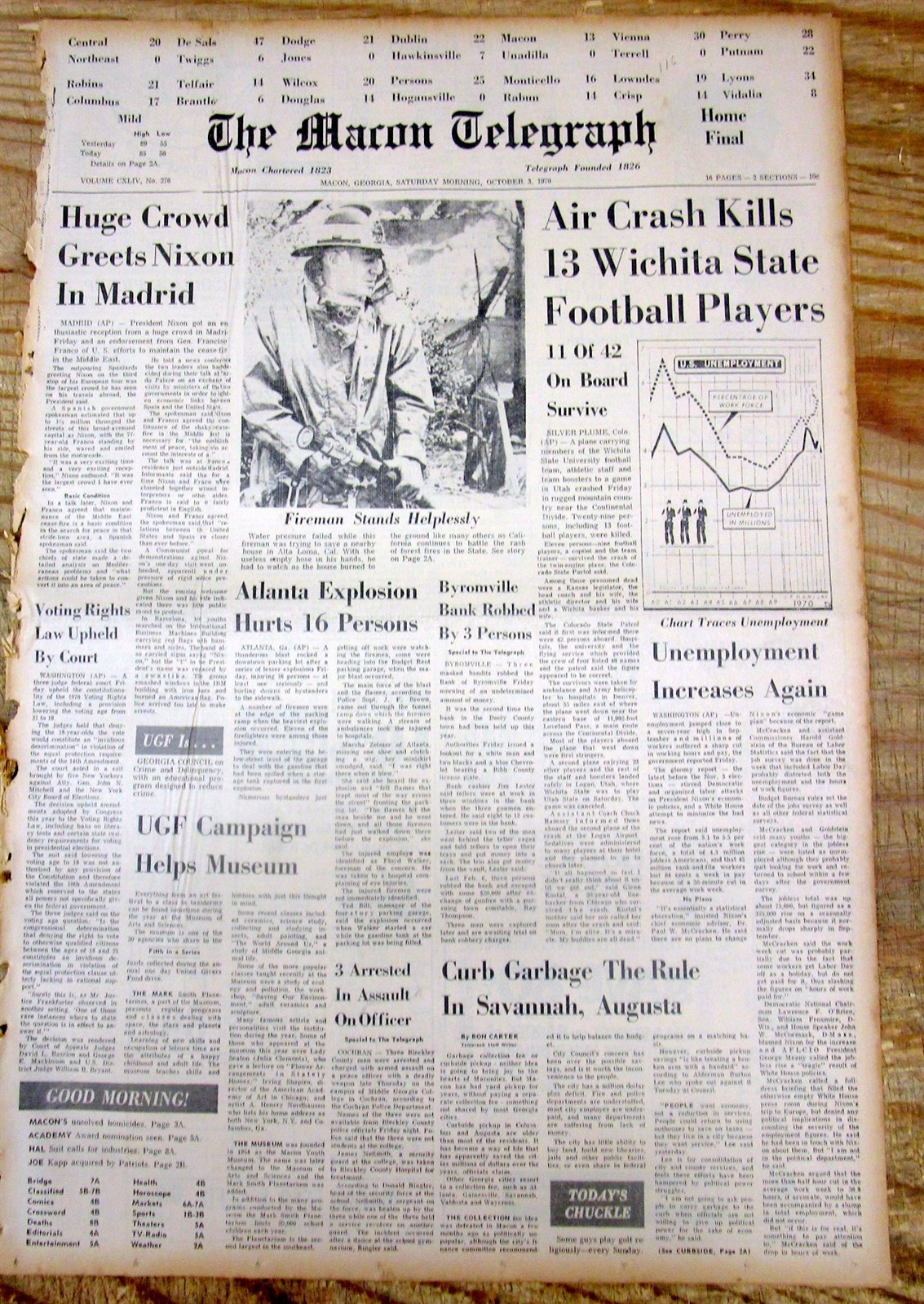 1970 newspaper WICHITA STATE FOOTBALL TEAM DISASTER -PLANE CRASH 13 players DEAD