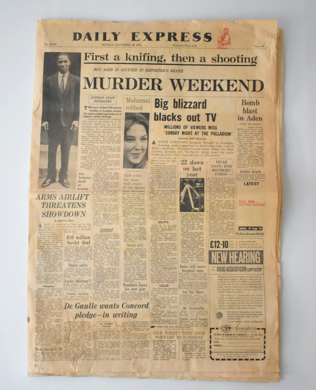 VINTAGE ORIGINAL DAILY EXPRESS NEWSPAPER MONDAY DECEMBER 28th 1964