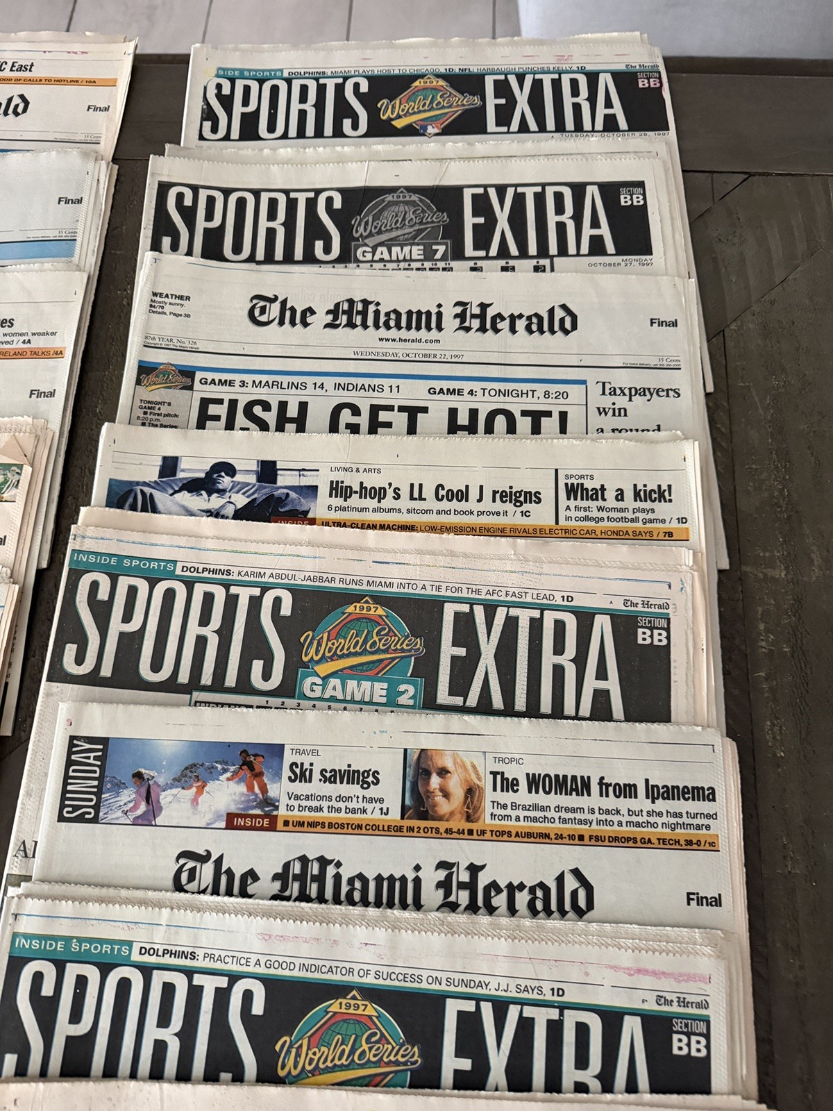 Lot of 17 Florida Marlins World Series Newspaper Headlines Baseball MLB Miami