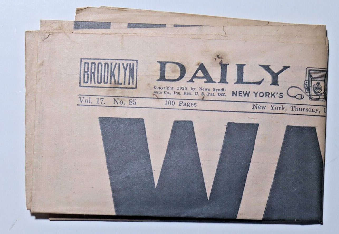 NEW YORK DAILY NEWS COVER October 3 1935 WAR BEGINS Italy Invasion World War 2