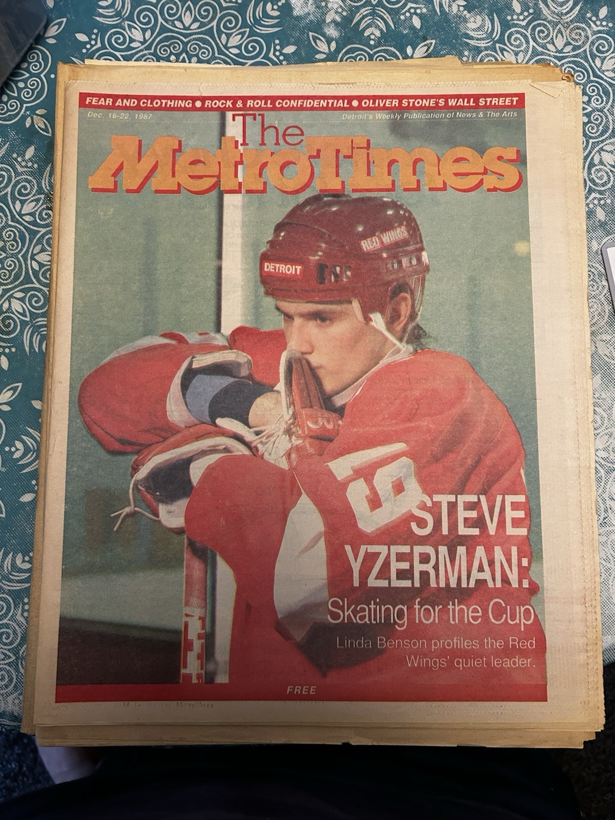 Steve Yzerman The Metro Times Dec 16-22 1987 Newspaper Cover Story Red Wings