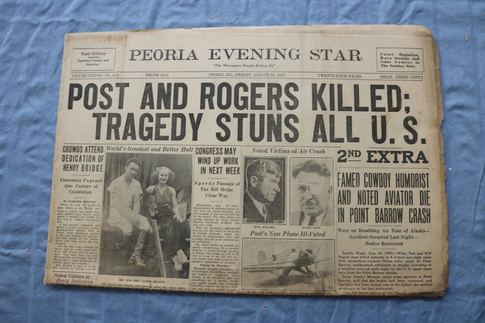 1935 AUGUST 16 PEORIA EVENING STAR NEWSPAPER – POST AND ROGERS KILLED – NP 9224