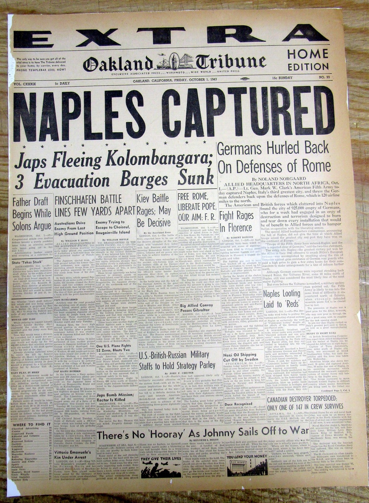 1943 WW II headline display newspaper ALLIES CAPTURE NAPLES Italy from Fascists