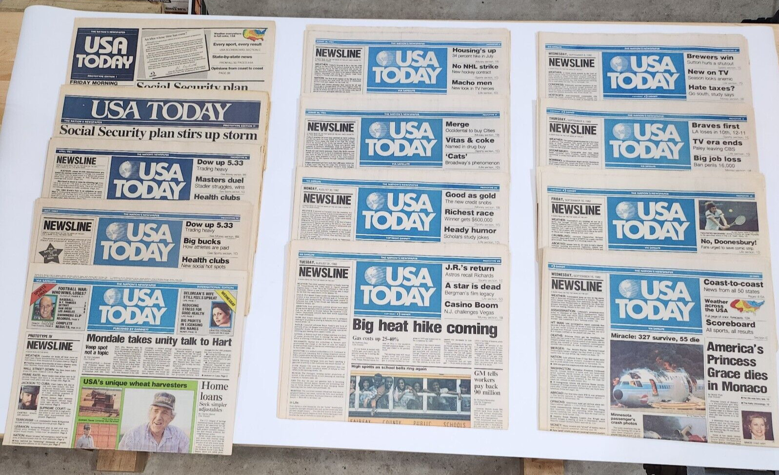 USA TODAY Newspaper All 11 Prototypes, 1st Day Edition & Baseball Weekly