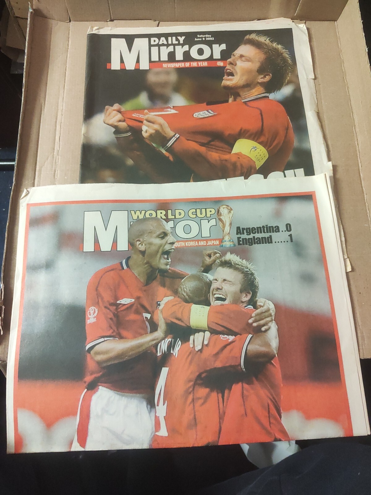 Newspaper- Daily Mirror – England v Argentina – FIFA World Cup 2002 +Pullout