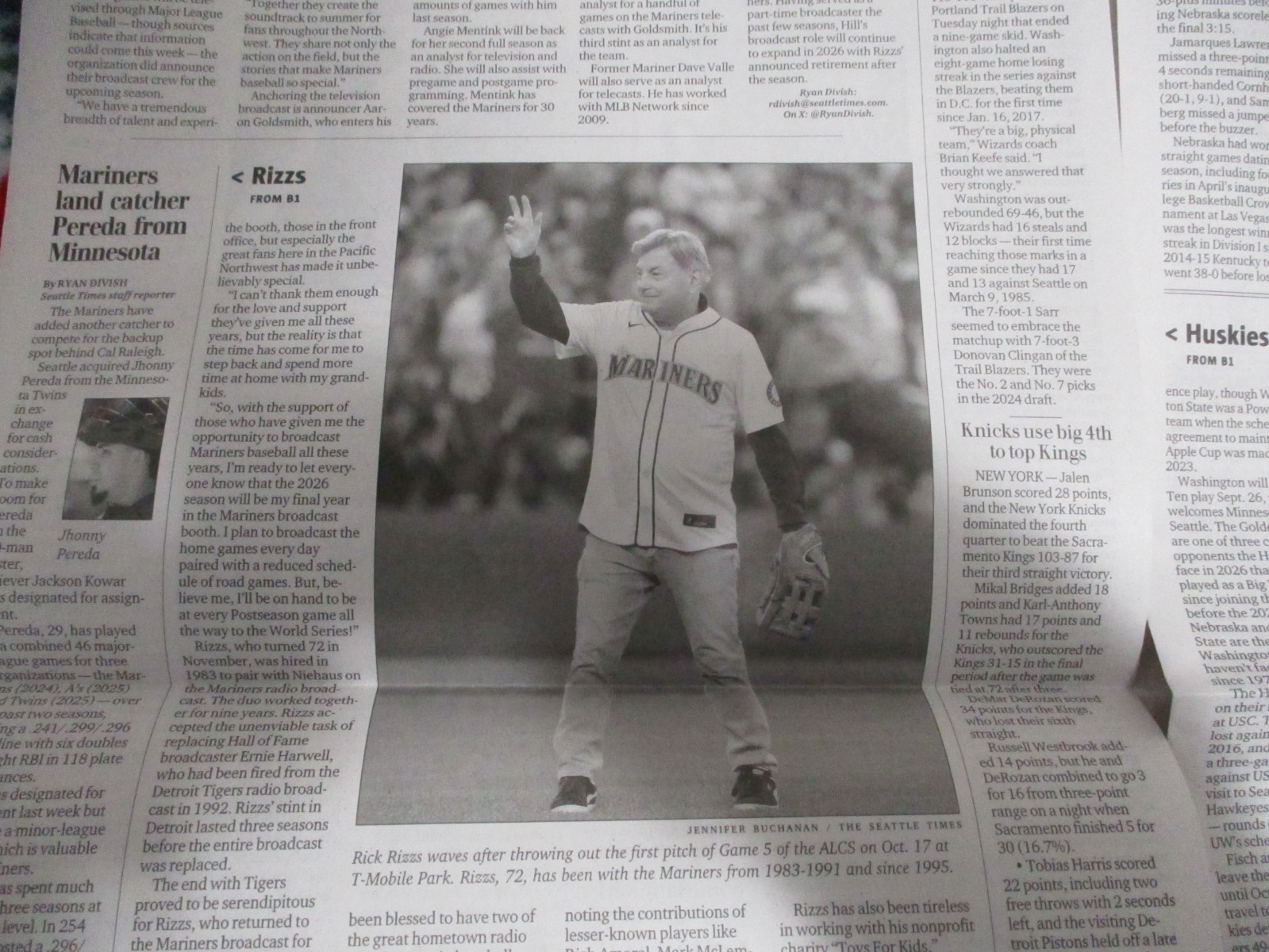 SEATTLE MARINERS 1/28/2026 NEWSPAPER RICK RIZZS ANOUNCER RETIREMENT HOLY SMOKES!