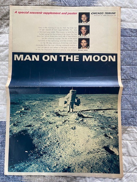 Authentic Rare Excellent Condition Chicago Tribune Aug. 13,1969 Men Walk On Moon