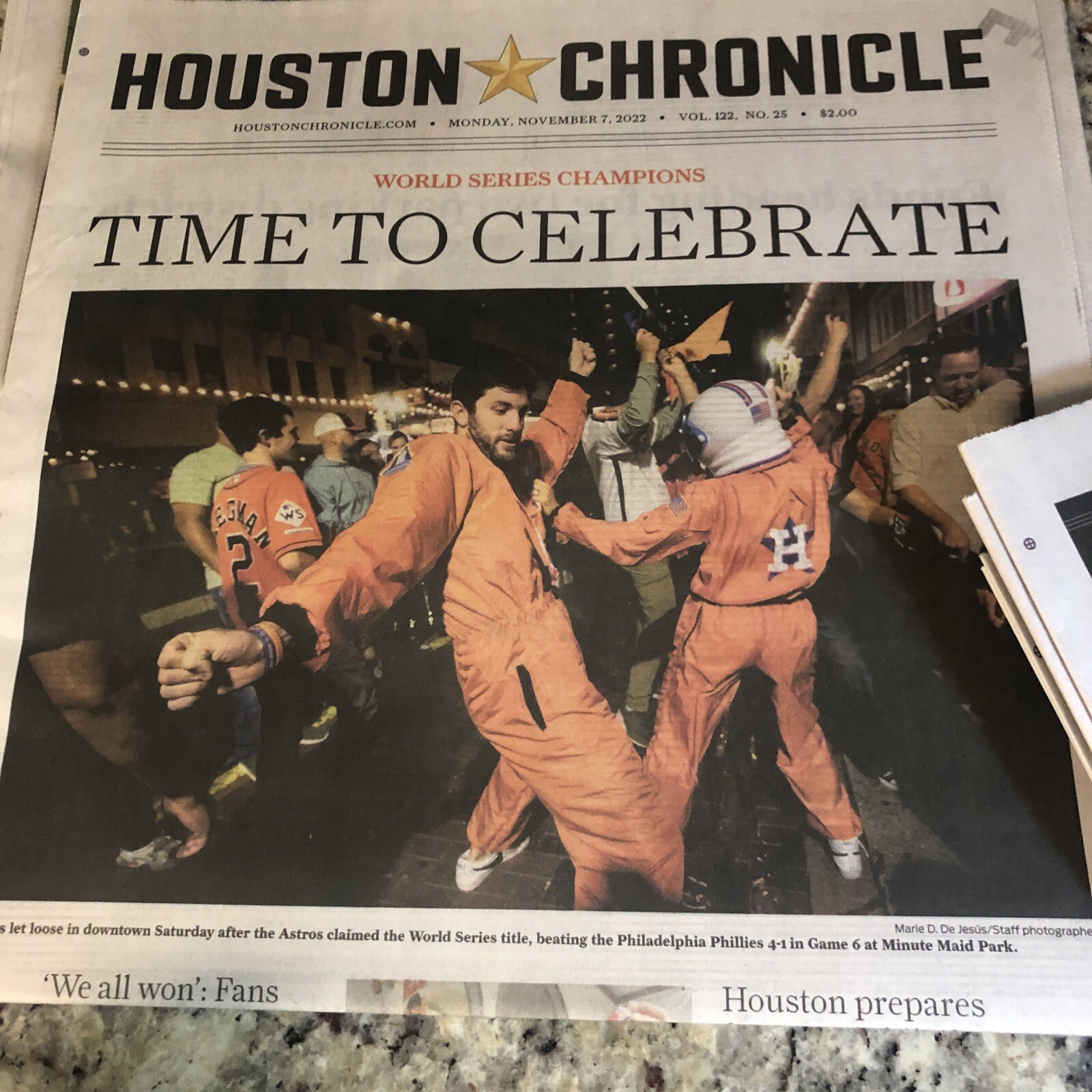 Astros 2022 World Series Houston Chronicle Lot 10/28 to 11/8