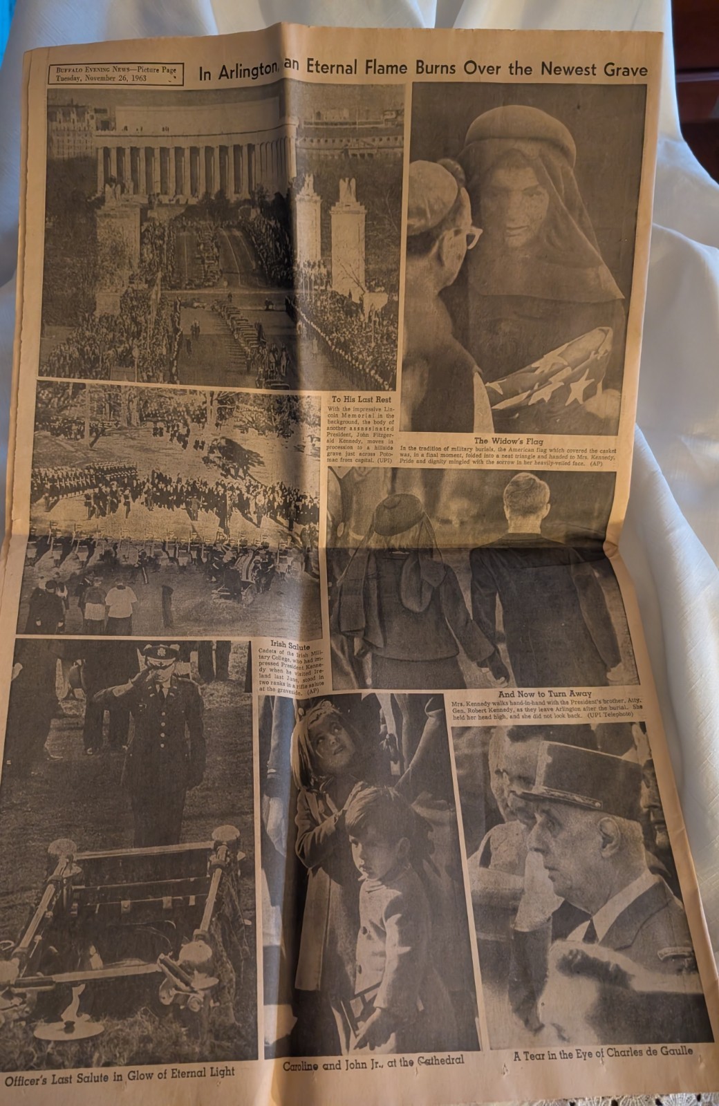 Special Commemorative Edition Of John F. Kennedy 35th President Paper Nov 1963