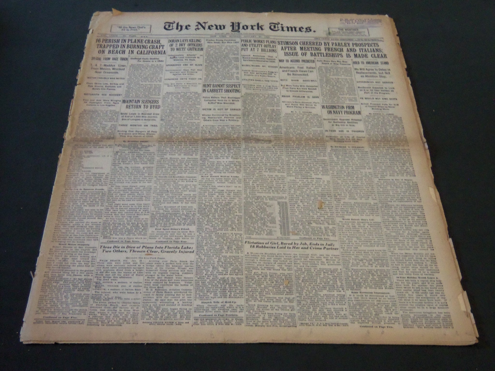 1930 JAN 20 NEW YORK TIMES – 16 DIE IN PLANE CRASH AT CALIFORNIA BEACH – NT 5662