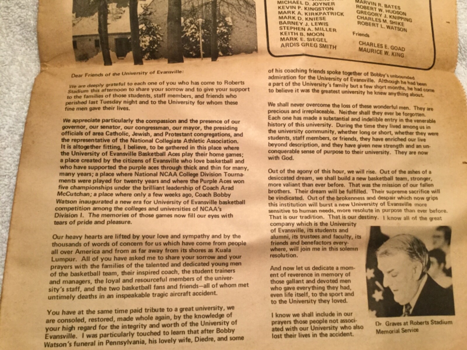 1977 University of Evansville Newspaper In Memoriam Basketball Team Plane Crash