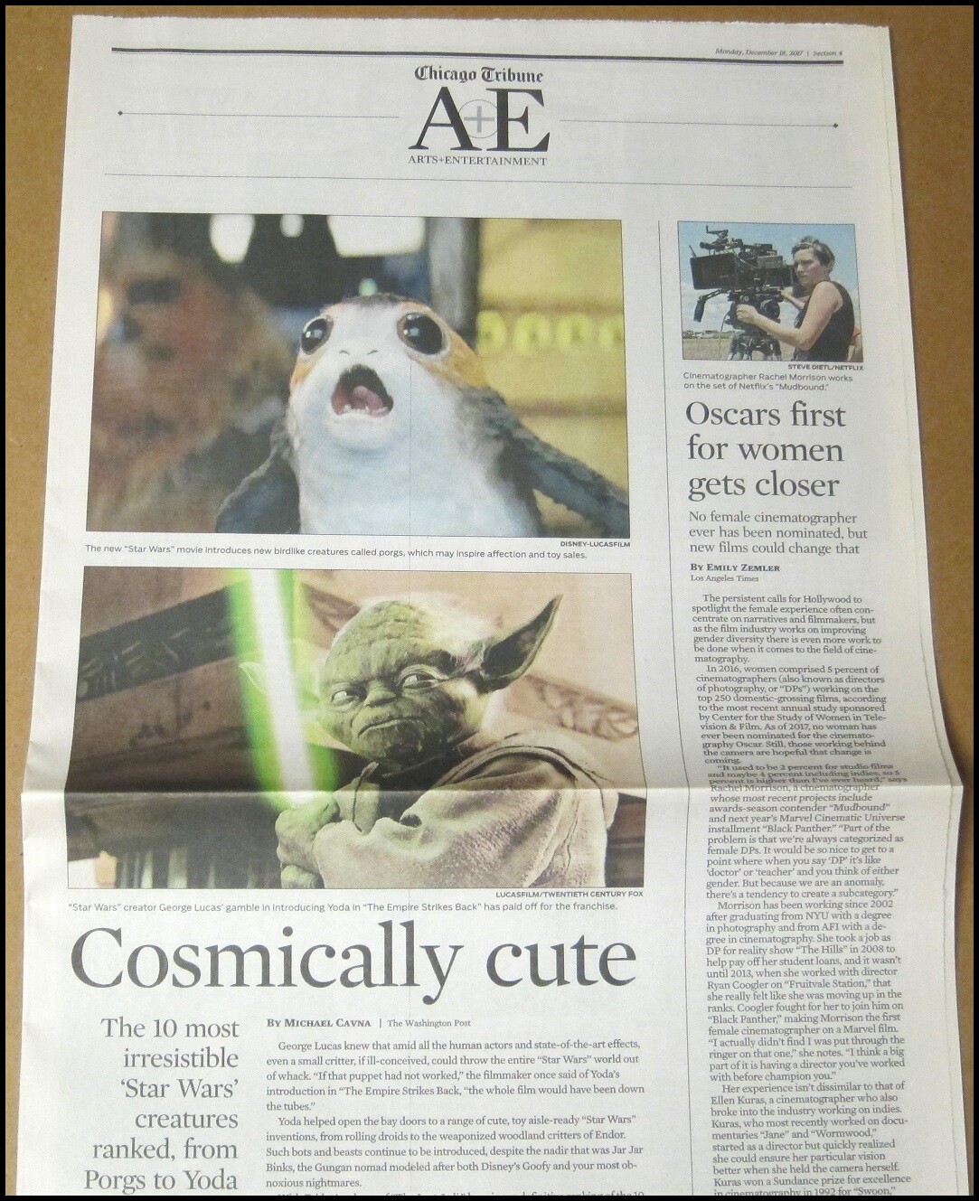 12/18/2017 Chicago Tribune Newspaper Star Wars Creatures Porgs Yoda Last Jedi