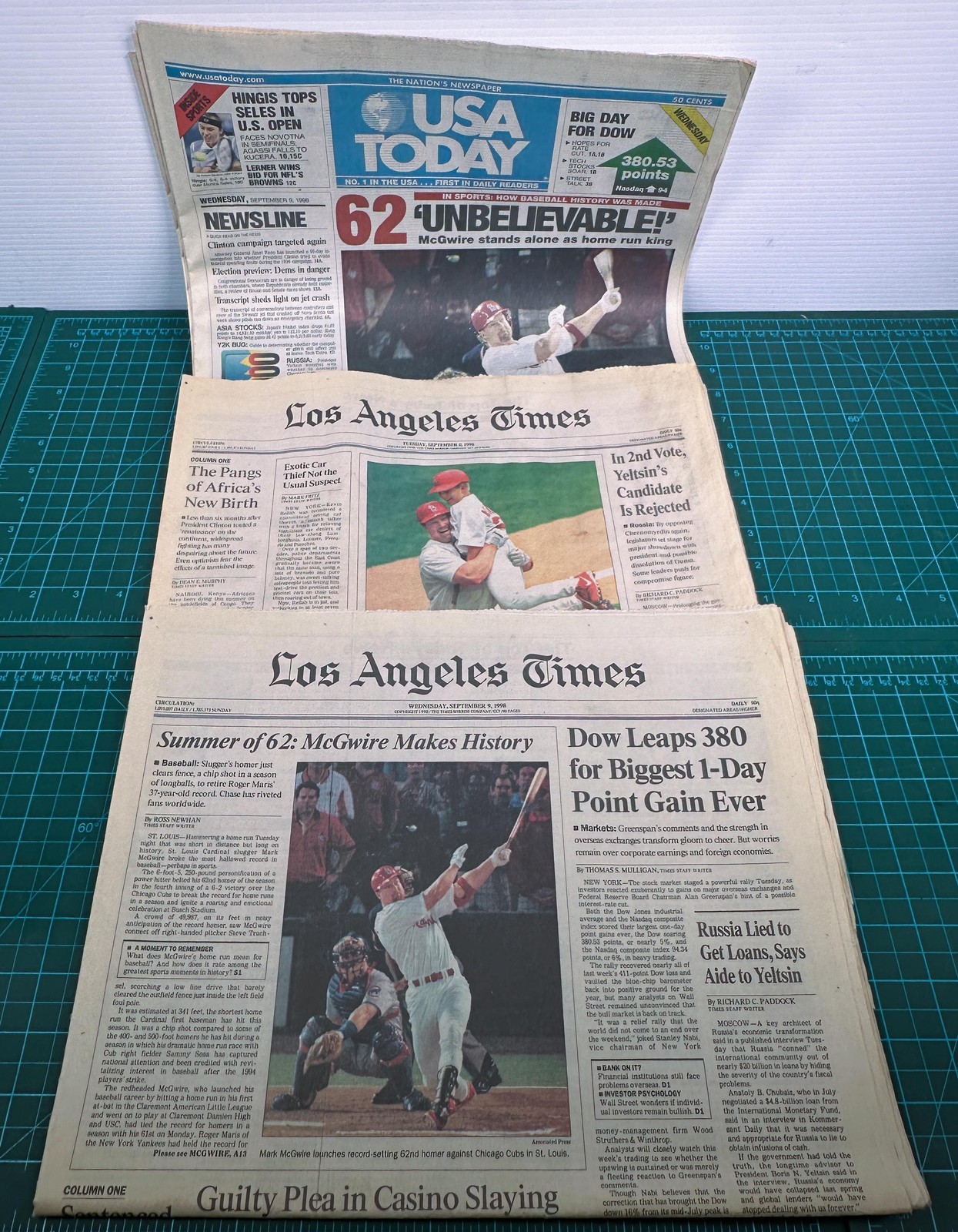 VTG USA Today Los Angeles Times Newspapers Mark McGwire 62 HR 1998 Lot 3 MLB