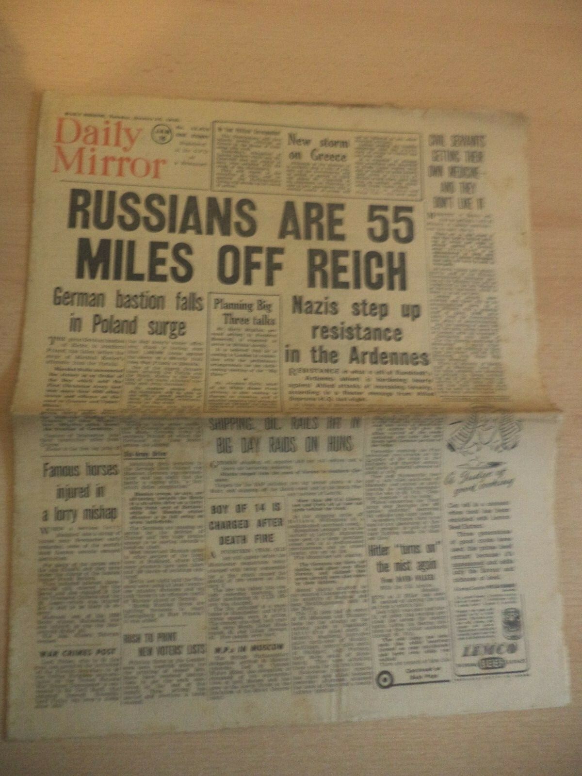 OLD VINTAGE ORIG NEWSPAPER 1940S daily mirror WW2 16 JAN 1945 ARDENNES SALIENT