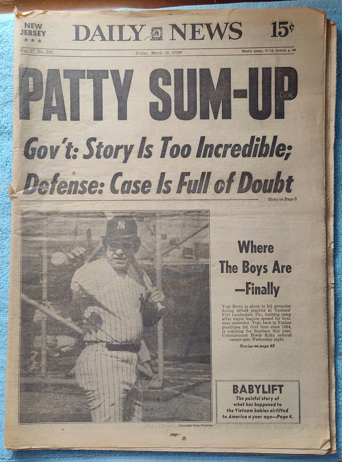 New York Daily News 19 March 1976 Patty Hurst Yogi Berra Toyota Corolla Ad More!