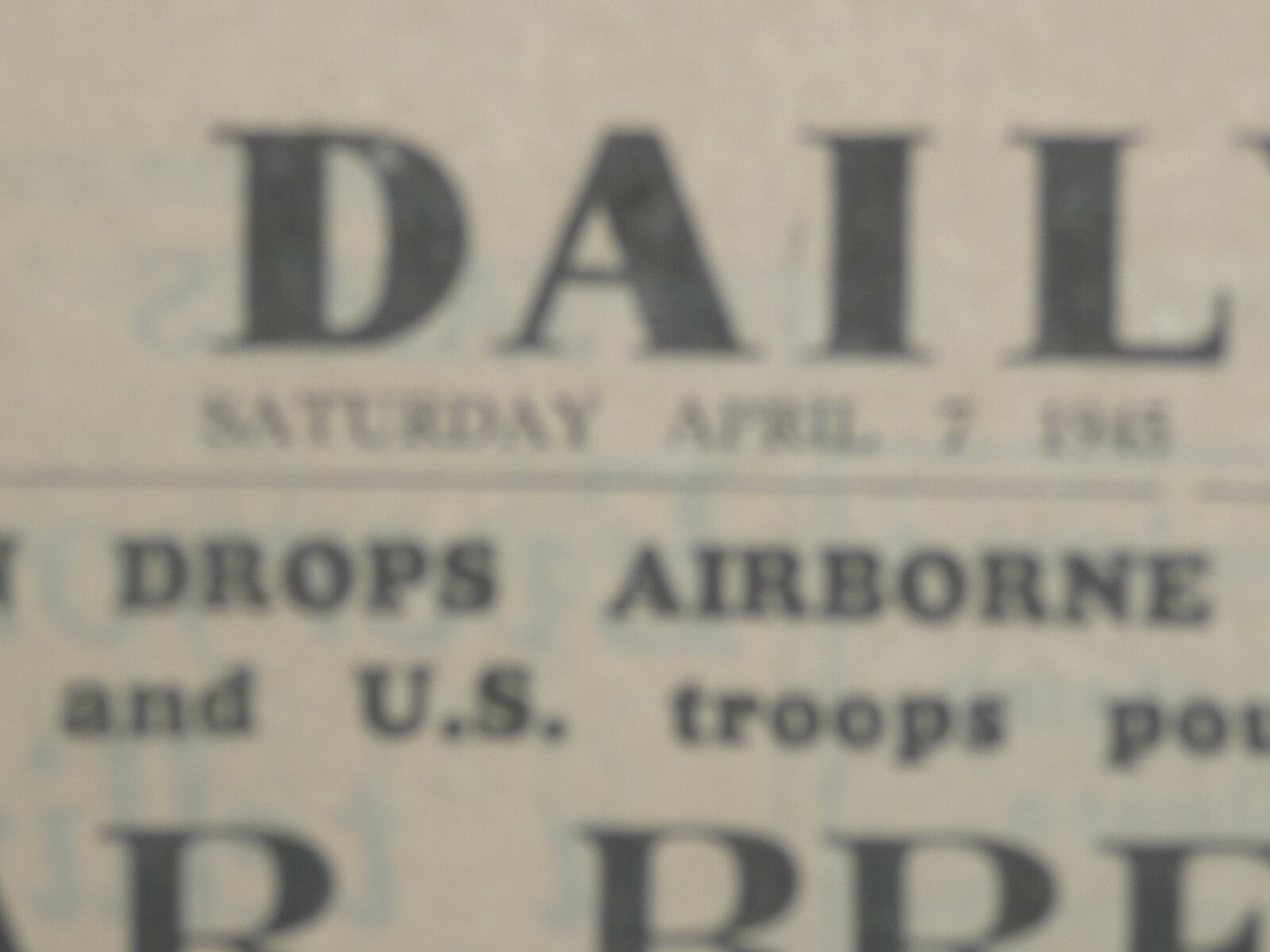 NP01 -005 – WW2 – Daily Express – Airbourn Tanks 105 Miles to Berlin – 7 Apr 45