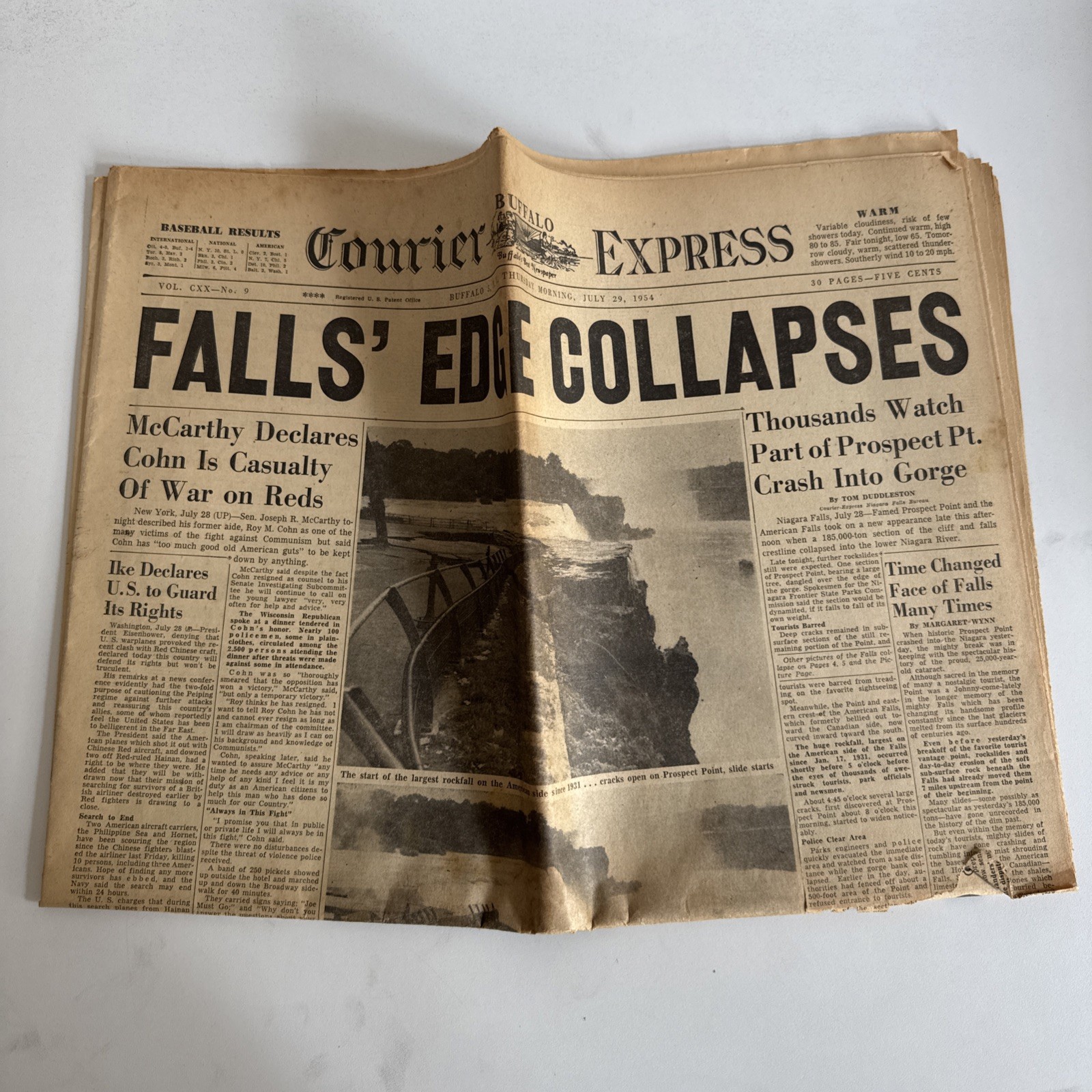 Buffalo Courier Express Newspaper July 29, 1954 Niagara Falls Edge Collapses