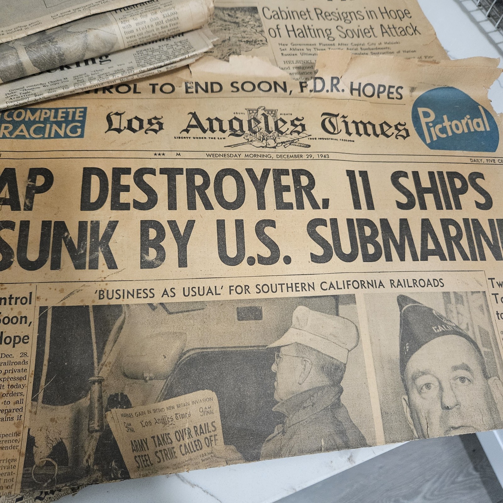 Lot Of Vintage Newspapers N. California Kennedy, WW2, Moon landing