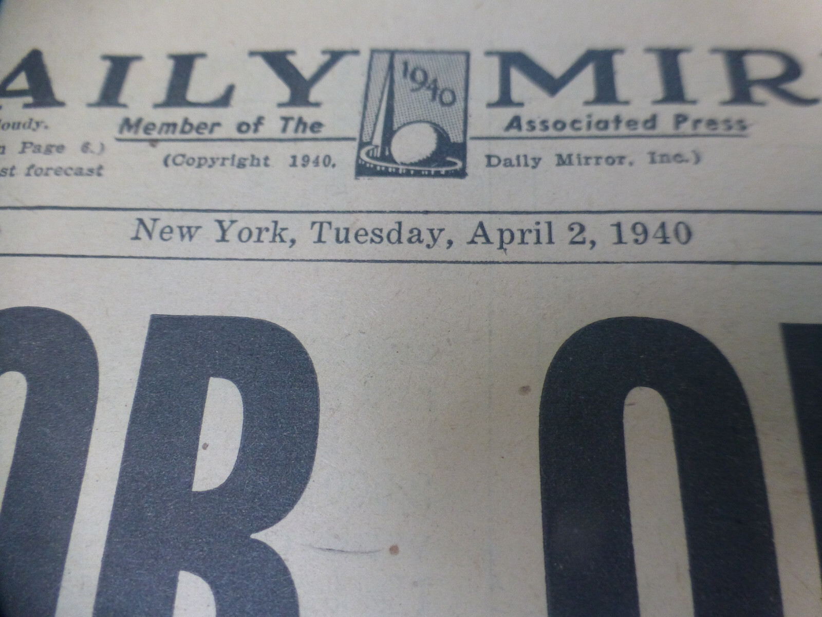 1940 Daily Mirror N.Y.C. Newspaper April 2 Coca Cola Ad Swedish Angel Wrestler