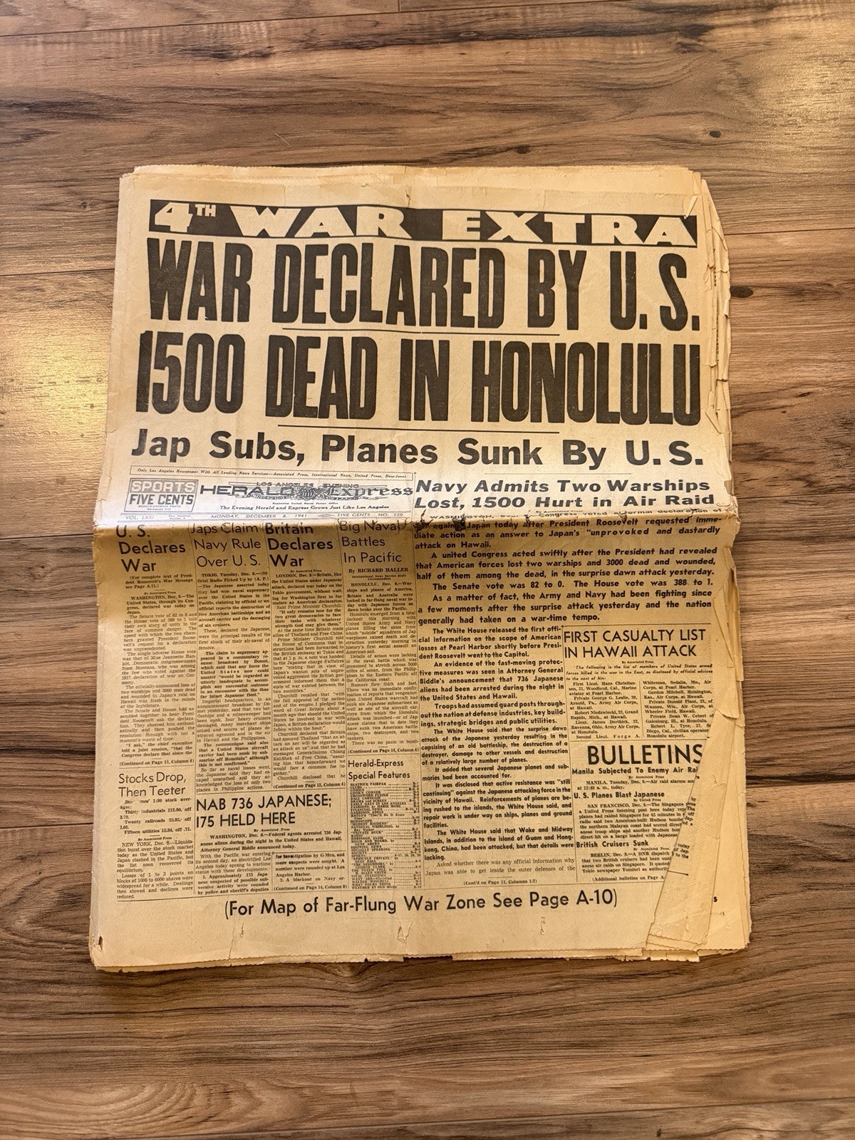 Los Angeles Examiner Newspaper EXTRA December 8, 1941 WAR DECLARED BY US PEARL H