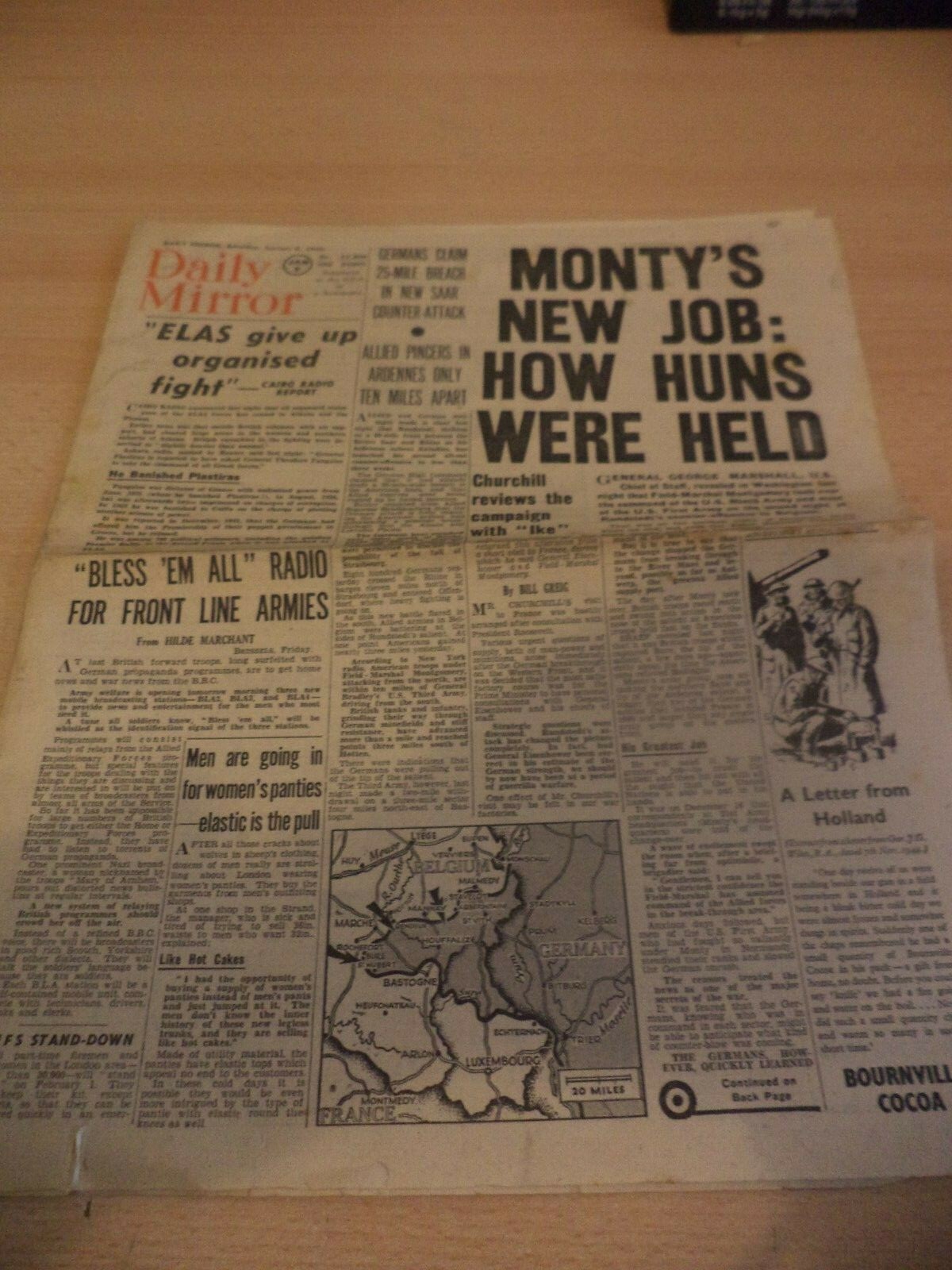 OLD VINTAGE ORIG NEWSPAPER 1940S daily mirror WW2 6 jan 1945 elas ardennes monty