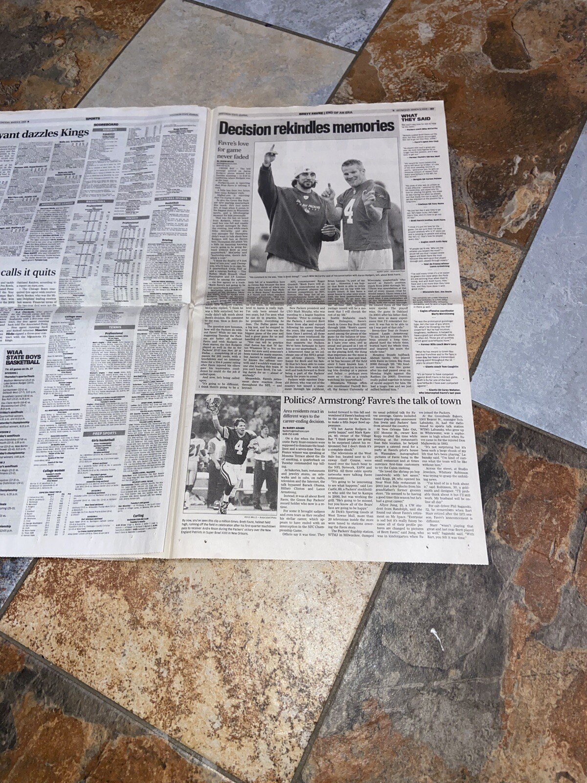 2008 Wisconsin State Journal Brett Favre Commemorative Edition “ Farewell”