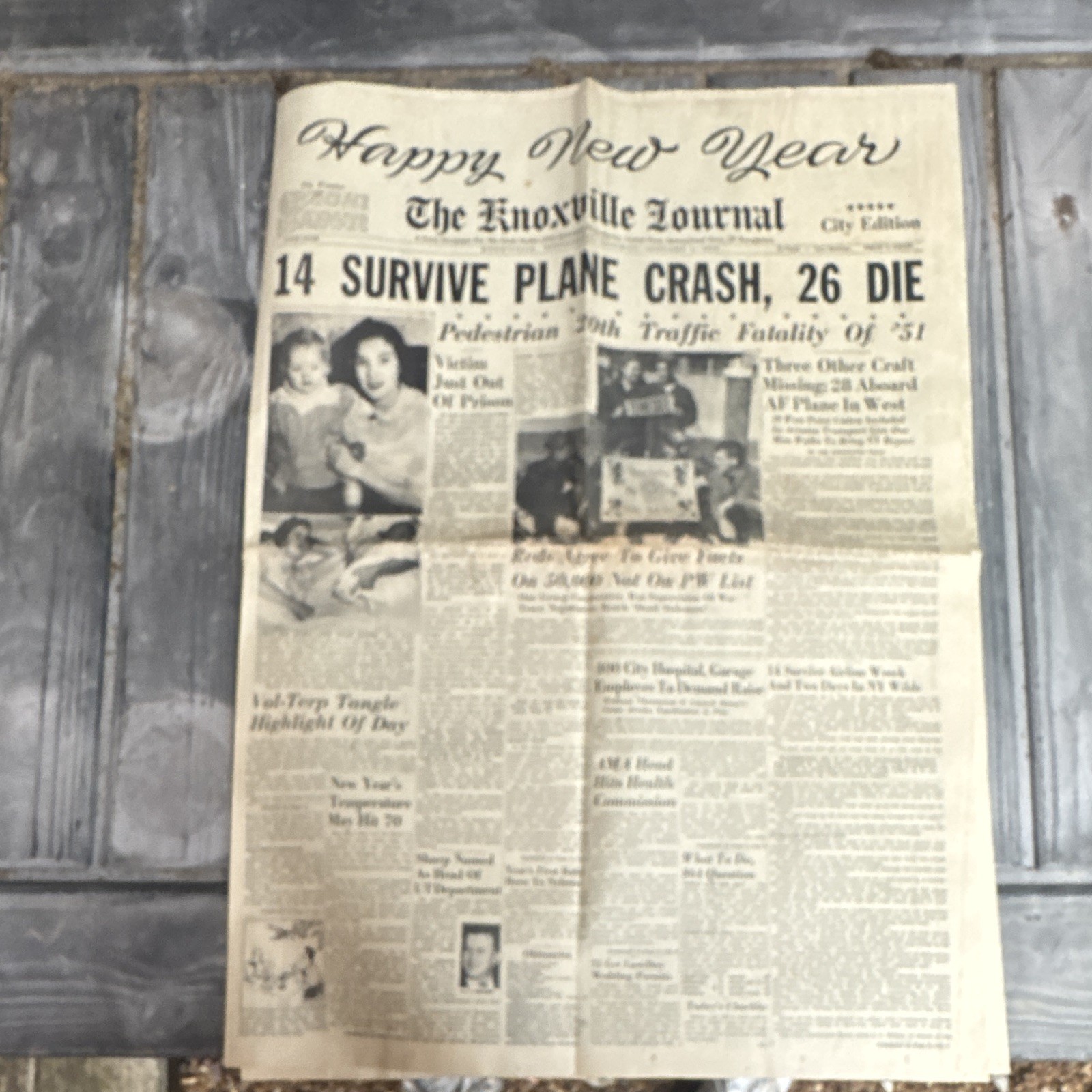 The Knoxville Journal City Edition Happy New Year January 1, 1952 Plane Crash