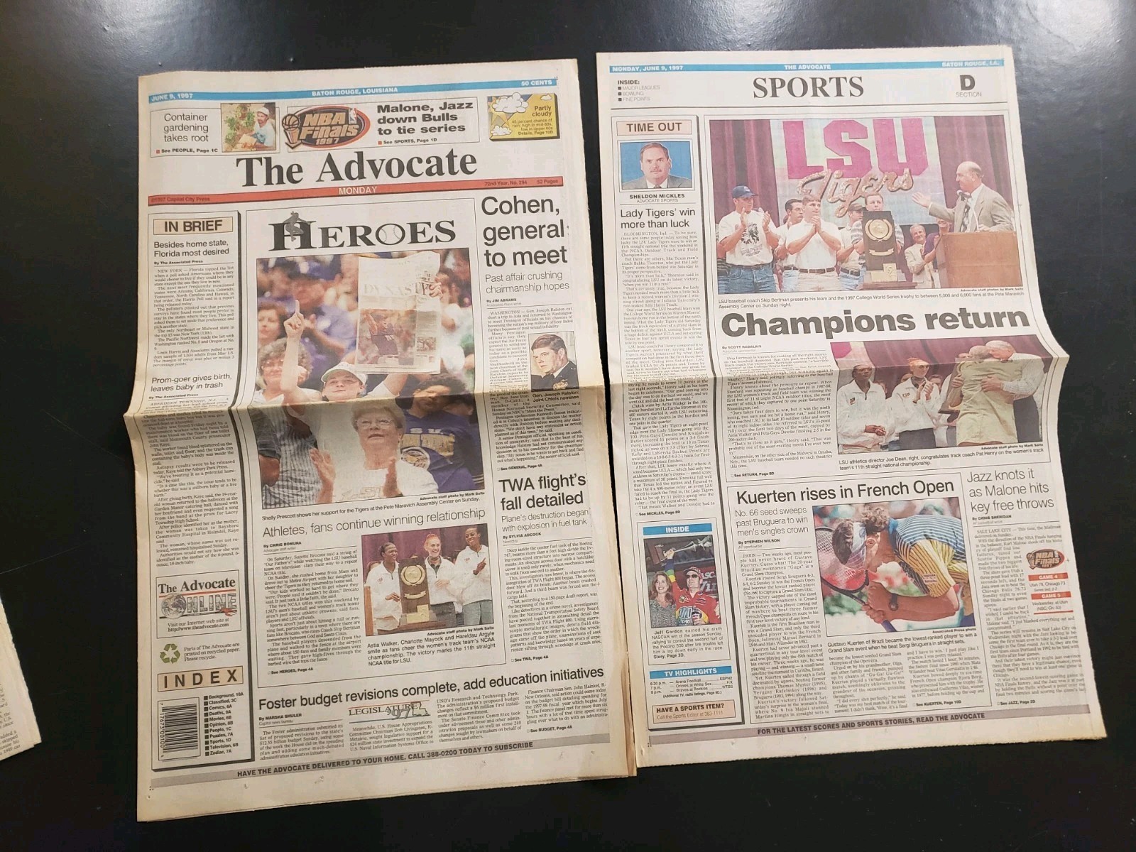 LSU Tigers 1997 Baseball College World Series CWS The Advocate Newspapers