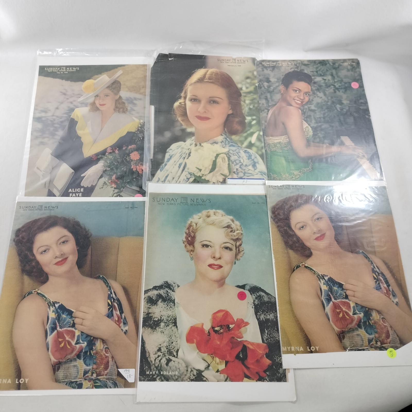 Vintage Lot of 27 Sunday News Covers 1940s Hollywood Actresses
