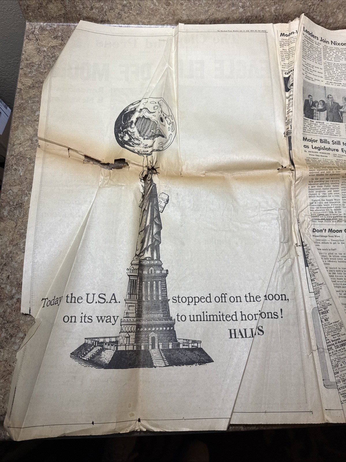 Apollo 11 Newspaper “Eagle Flies Off Moon” Cleveland Press July 21 ,1969