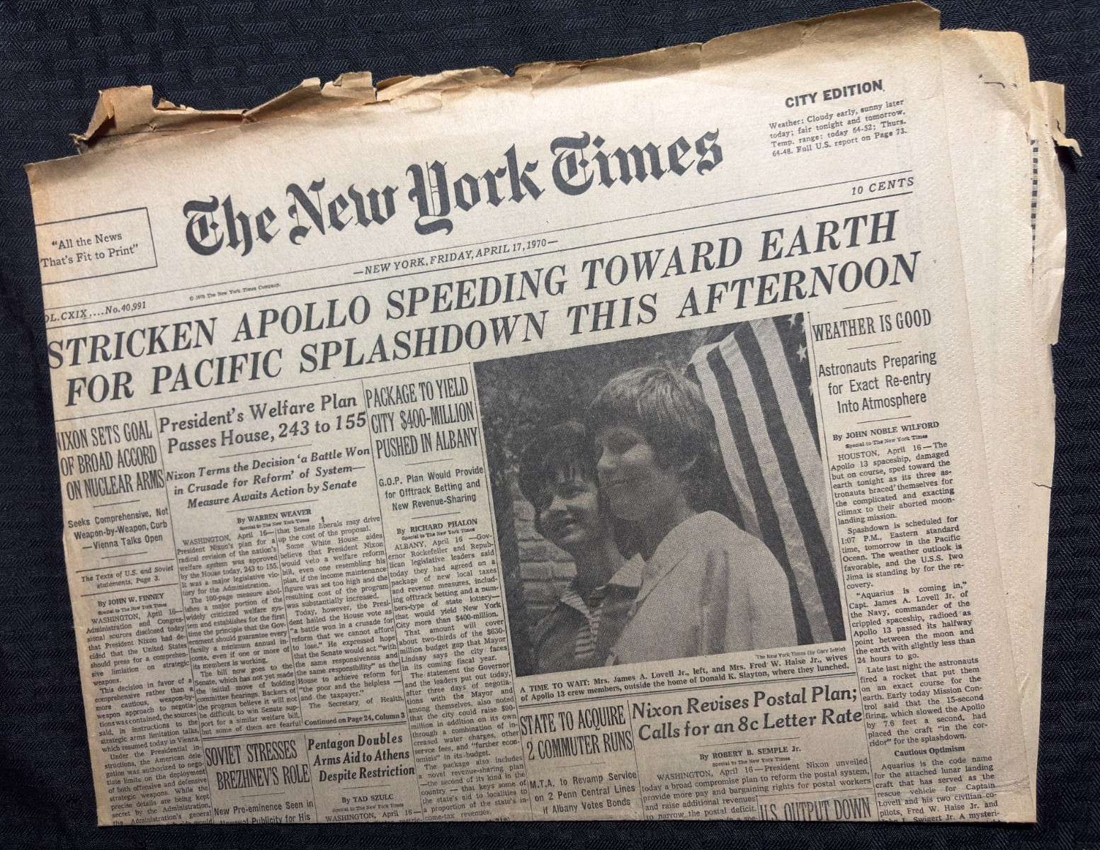 1970 April 17 NEW YORK TIMES Newspaper GD+ 2.5 Apollo Speeding Toward Earth 4pgs