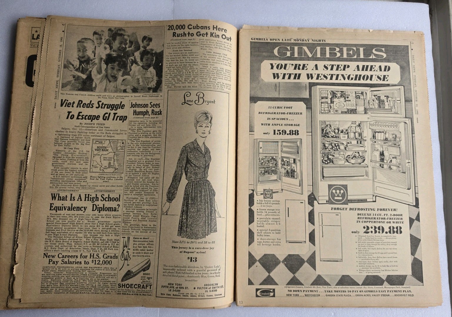 Lot of 2 – GIRL 12, KIDNAP FROM SCHOOL New York Daily News October 12 & 14 1965