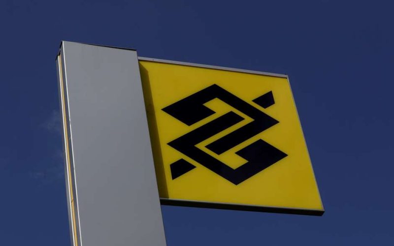 2019-04-24T122434Z_1_LYNXNPEF3N10B_RTROPTP_4_EMPRESAS-BB-NEONERGIA