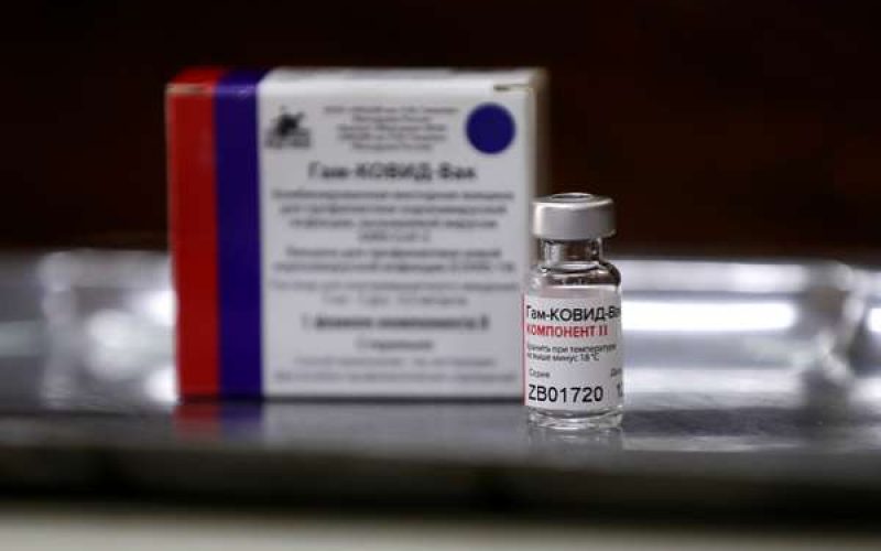 2021-01-22T145334Z_1_LYNXMPEH0L105_RTROPTP_4_HEALTH-CORONAVIRUS-ARGENTINA-VACCINATION