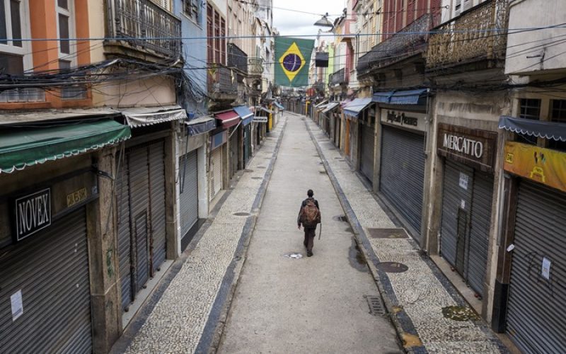 RIO DE JANEIRO, BRAZIL - MARCH 24: An aerial view of a nearly empty Saara region, a large shopping area in the center of the city during a lockdown aimed at stopping the spread of the (COVID-19) coronavirus pandemic on March 24, 2020 in Rio de Janeiro, Brazil. According to the Ministry of health, as today, Brazil has 2201 confirmed cases infected with the coronavirus (COVID-19) and at least 46 recorded deceases. (Photo by Buda Mendes/Getty Images)