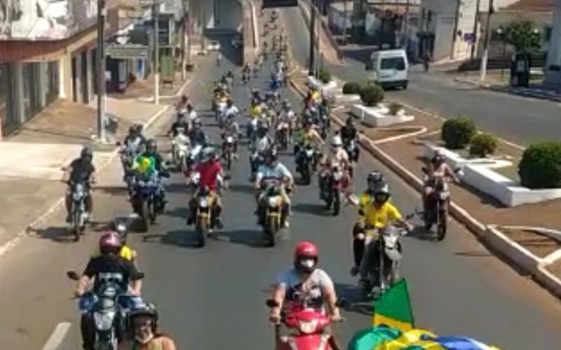 Ceres-e-Rialma-realizam-manifestacao-pro-Bolsonaro-neste-7-de-setembro-Assista