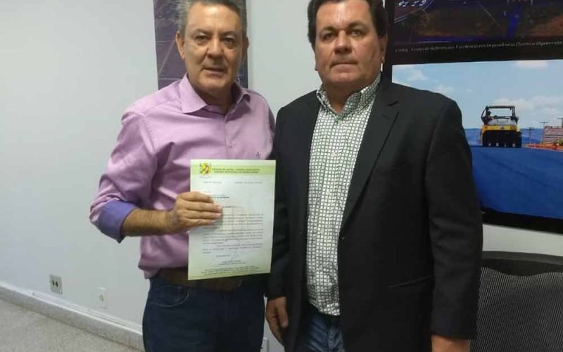 Vereador Jairo e Aderbal Caiado, da Goinfra: compromisso com Ceres