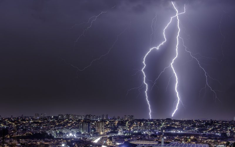 Photo clicked on Sao Caetano do Sul, Sao Paulo, Brazil on a rainy and noisy night.